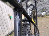 Gespecialiseerde levo e-mountainbike - afbeelding 4 van  8