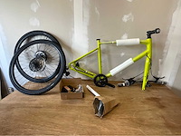 Gespecialiseerde sirus 2.0 maat l stadsfiets - afbeelding 1 van  7