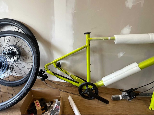 Gespecialiseerde sirus 2.0 maat l stadsfiets - afbeelding 3 van  7