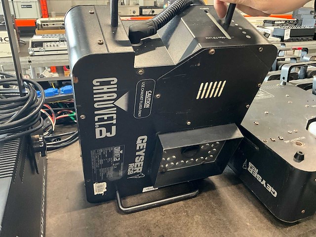 Gesser rcb rook machine (2x) - afbeelding 2 van  3