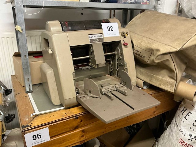 Gestetner 400 retro manuele druk machine - afbeelding 1 van  8