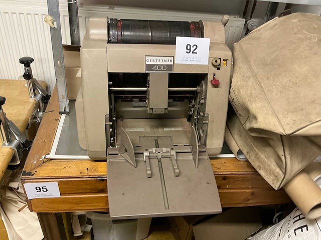 Gestetner 400 retro manuele druk machine - afbeelding 2 van  8