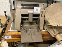 Gestetner 400 retro manuele druk machine - afbeelding 2 van  8