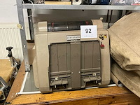 Gestetner 400 retro manuele druk machine - afbeelding 3 van  8