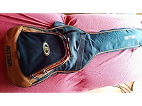 Getekend “ritter" elektrische gitaar - afbeelding 2 van  3