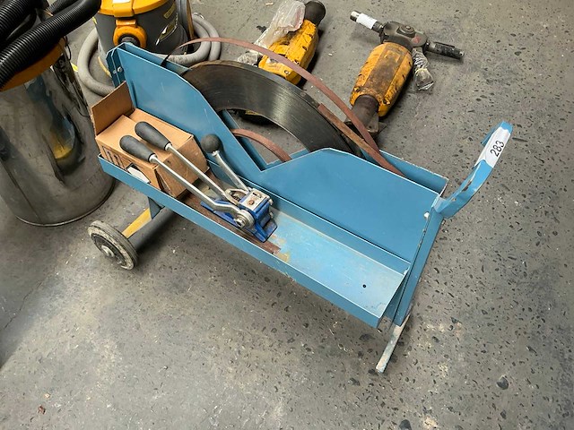 Getra manuele omsnoeringsbandmachine / wagen - afbeelding 2 van  5