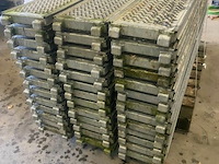 Gevel stelling 120 m² - afbeelding 1 van  14