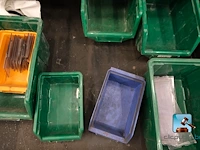 Gevestigd met inhoud - afbeelding 8 van  17