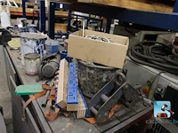 Gevestigd met inhoud - afbeelding 2 van  10