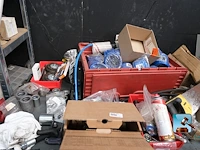 Gevestigd met inhoud - afbeelding 7 van  14