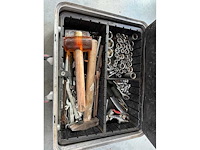 Gevulde gereedschapskoffer - accessory haandtools - afbeelding 1 van  4