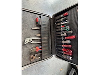 Gevulde gereedschapskoffer - accessory haandtools - afbeelding 2 van  4