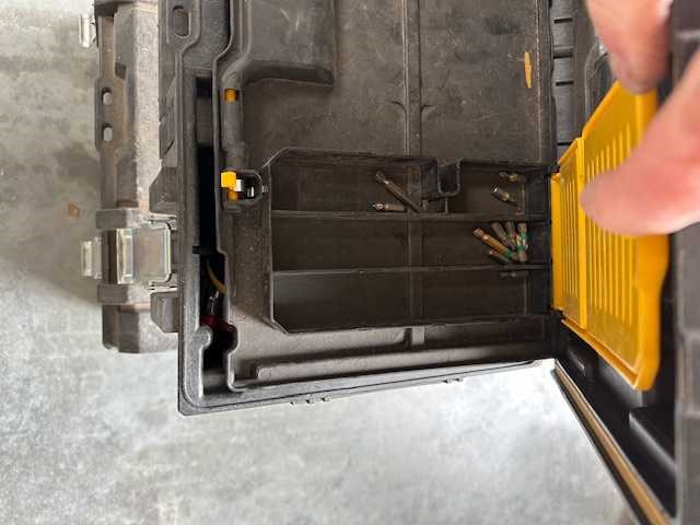 Gevulde gereedschapswagen dewalt - accessory haandtools - afbeelding 4 van  7