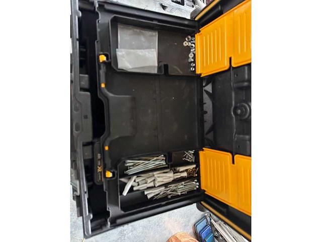 Gevulde gereedschapswagen dewalt - accessory haandtools - afbeelding 6 van  7