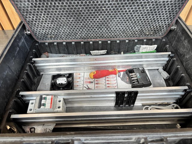 Gevulde werkkoffer wiha - afbeelding 4 van  6