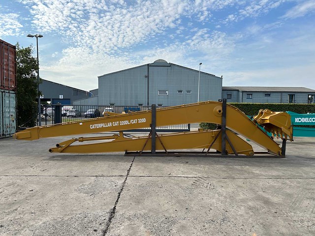 Gew - long reach arm + voorarm cat 320d - afbeelding 12 van  26