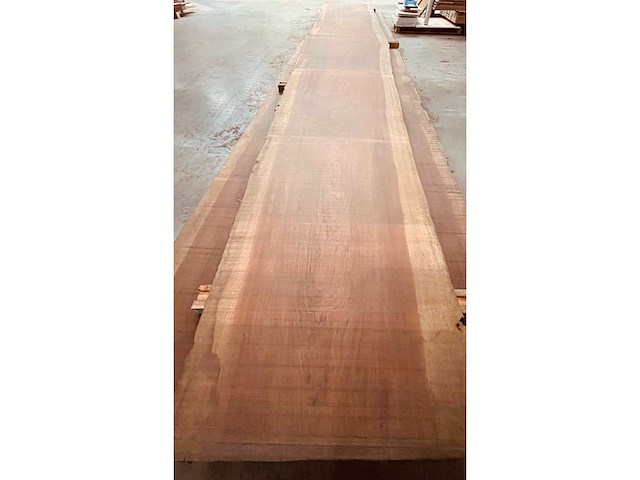 Gezaagd bubinga massief tafelblad ovendroog - afbeelding 3 van  5