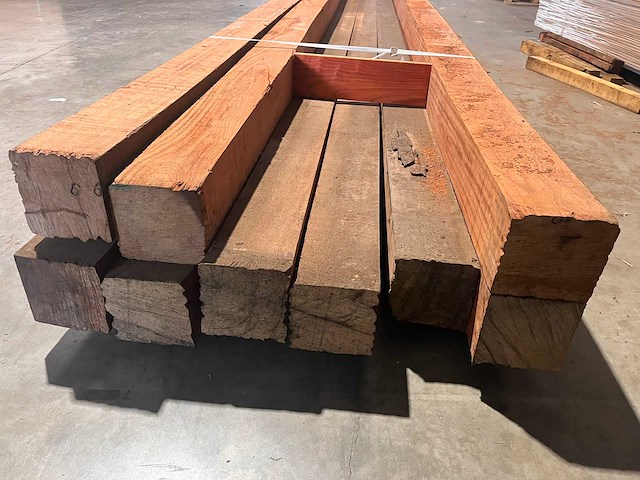 Gezaagd bubinga massief tafelblad ovendroog - afbeelding 1 van  5