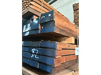 Gezaagde okan plank (61x) - afbeelding 1 van  3