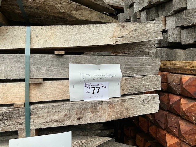 Gezaagde robinia paal (40x) - afbeelding 1 van  1