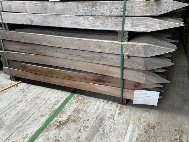 Gezaagde robinia paal (50x) - afbeelding 1 van  3