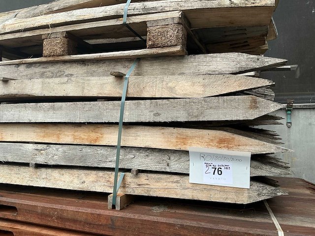Gezaagde robinia paal (63x) - afbeelding 2 van  4