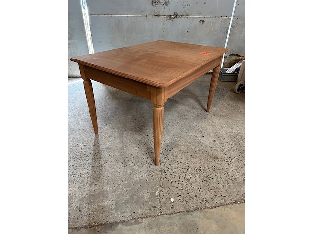 Gezandstraalde tafel - afbeelding 1 van  1