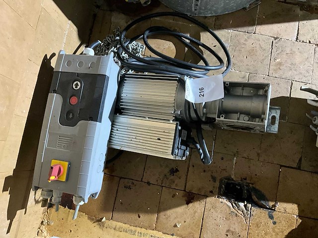 Gfa elektromaten elektrische kettingtakel - afbeelding 2 van  6