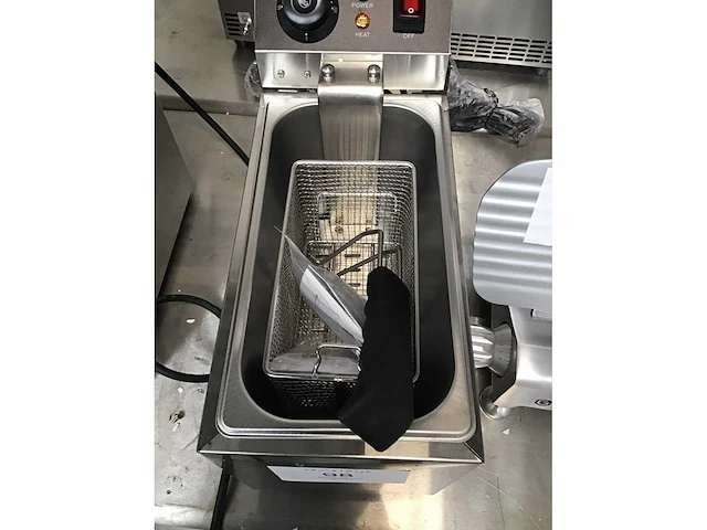 Ggg friteuse - afbeelding 6 van  6