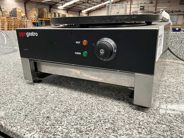 Ggm gastro cgj40-1 crepe machine - afbeelding 1 van  3