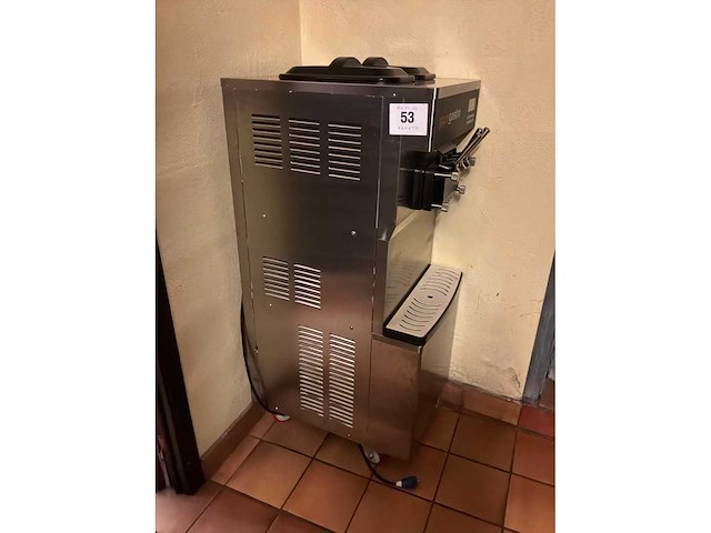 Ggm gastro ijsmachine - afbeelding 2 van  4