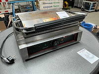 Ggm gastro kgk45 contactgrill - afbeelding 1 van  5