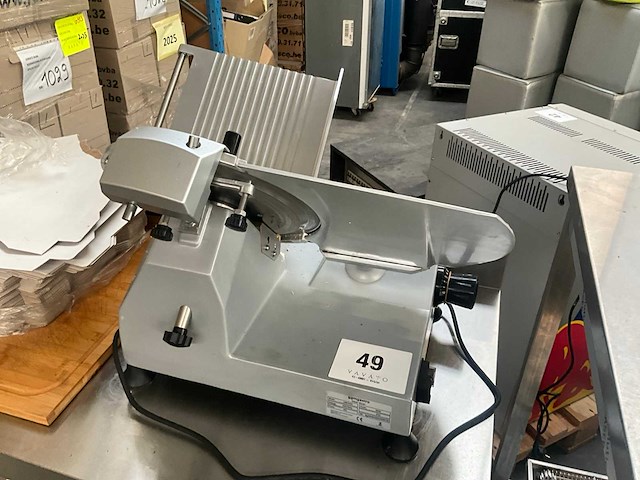 Ggmgastro amh300a vleessnijmachine - afbeelding 2 van  5