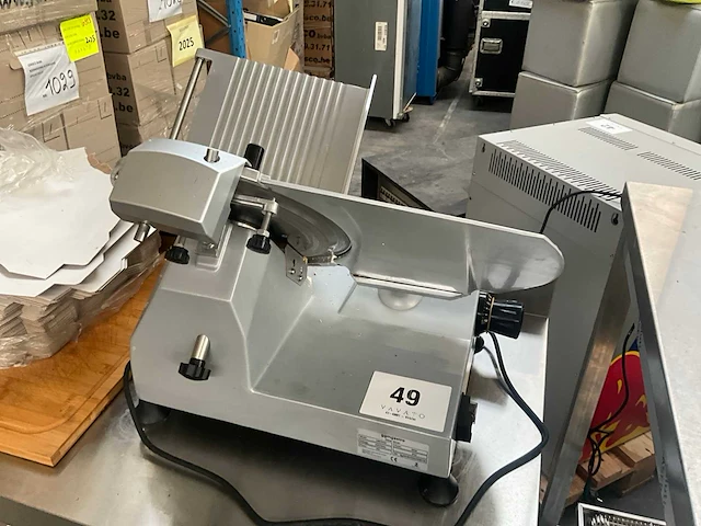 Ggmgastro amh300a vleessnijmachine - afbeelding 2 van  5