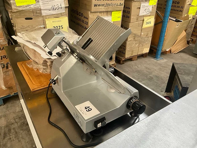 Ggmgastro amh300a vleessnijmachine - afbeelding 5 van  5
