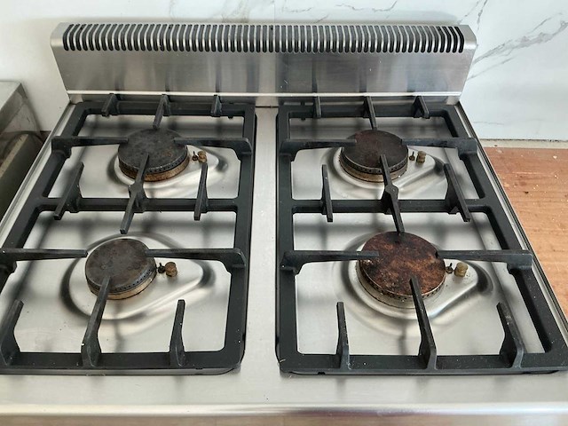Ggmgastro rvs 4-pits gasfornuis - afbeelding 4 van  5