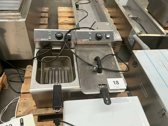 Ggmgastro rvs dubbele friteuse - afbeelding 1 van  4