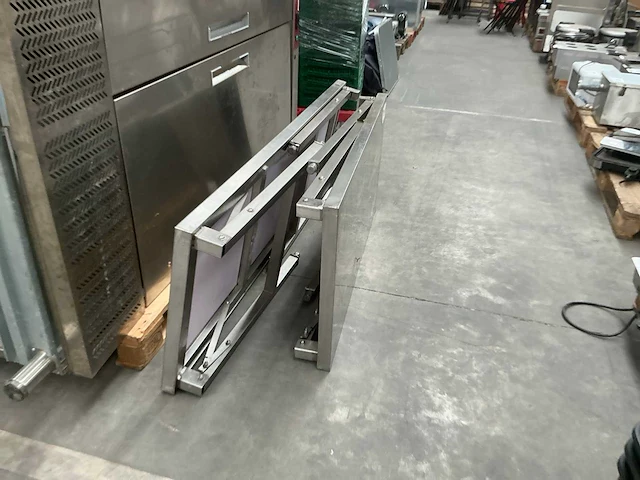 Ggmgastro rvs opplooibare werktafel (4x) - afbeelding 3 van  4
