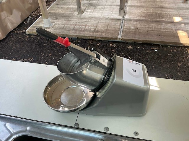 Ggmgastro teck03 ice crusher - afbeelding 1 van  4
