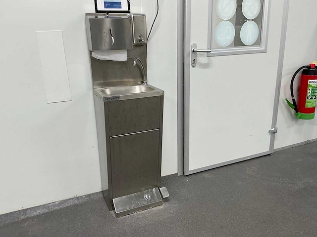 Ggmgastro wastafel - afbeelding 2 van  4