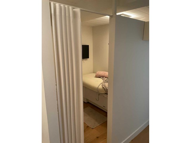 Gharieni elektrische massagebank - afbeelding 3 van  3