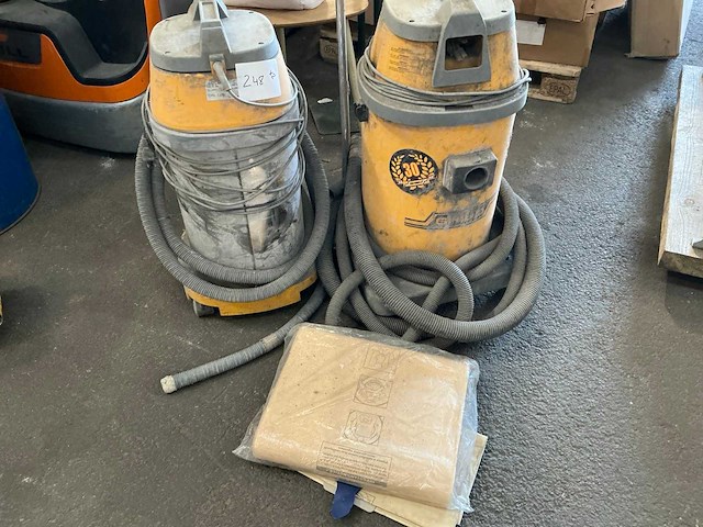 Ghibli industriële stofzuiger (2x) - afbeelding 2 van  3