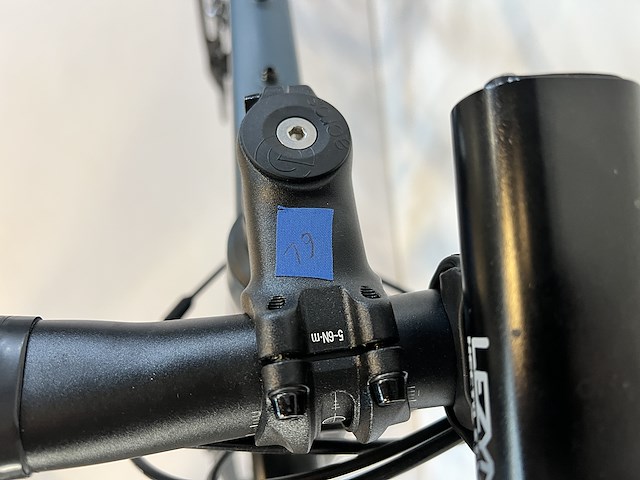 Ghost asket equiped gravel - afbeelding 3 van  3