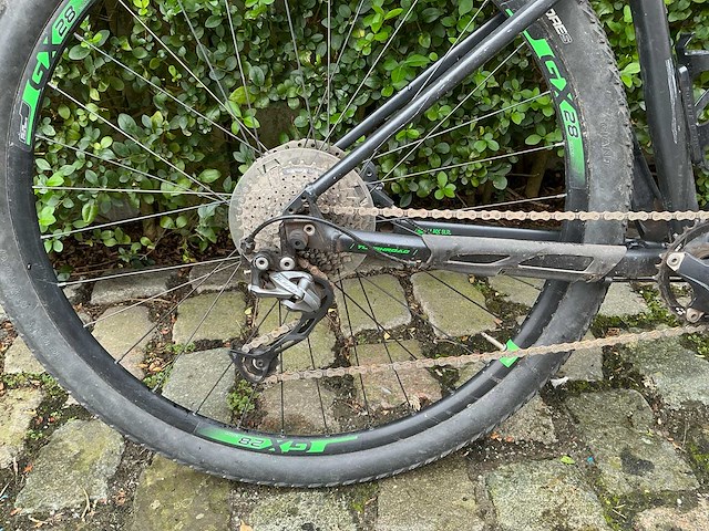Giant 2 toughroad mountainbike - afbeelding 2 van  8