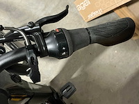 Giant anytour e hybride elektrische fiets - afbeelding 9 van  10