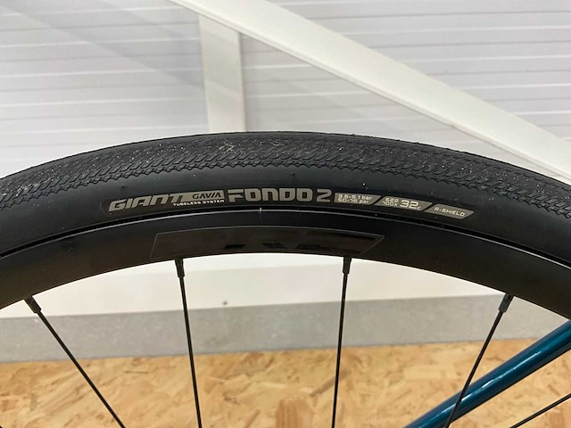 Giant contend ar 1 racefiets - afbeelding 12 van  13