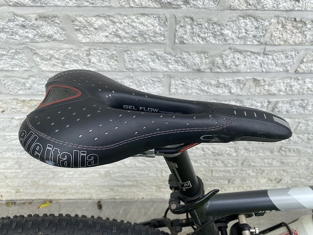 Giant nrs 3 mountainbike - afbeelding 3 van  4