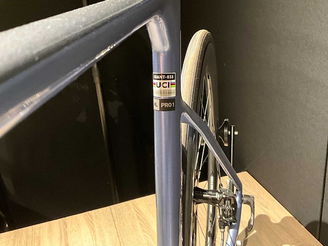 Giant propel advanced pro 1 ml frost silver racefiets - afbeelding 6 van  17