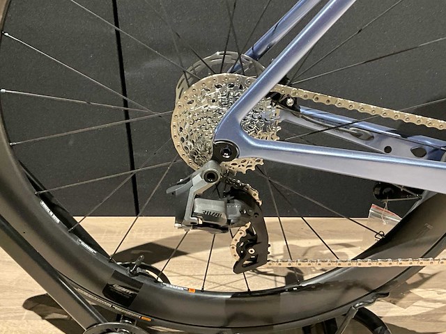 Giant propel advanced pro 1 ml frost silver racefiets - afbeelding 13 van  17