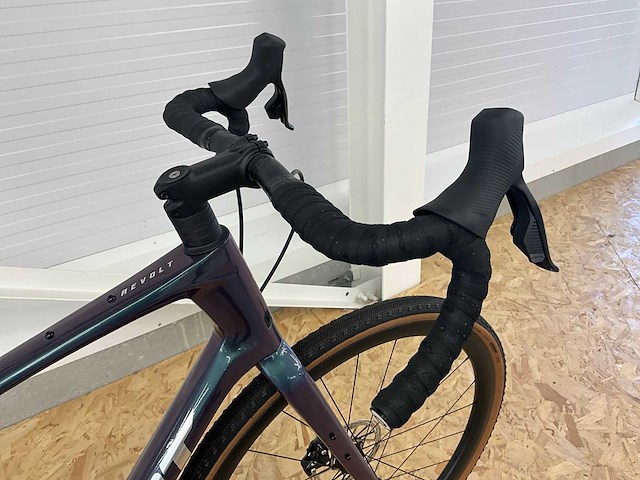 Giant revolt advanced pro 1 gravelfiets - afbeelding 6 van  11